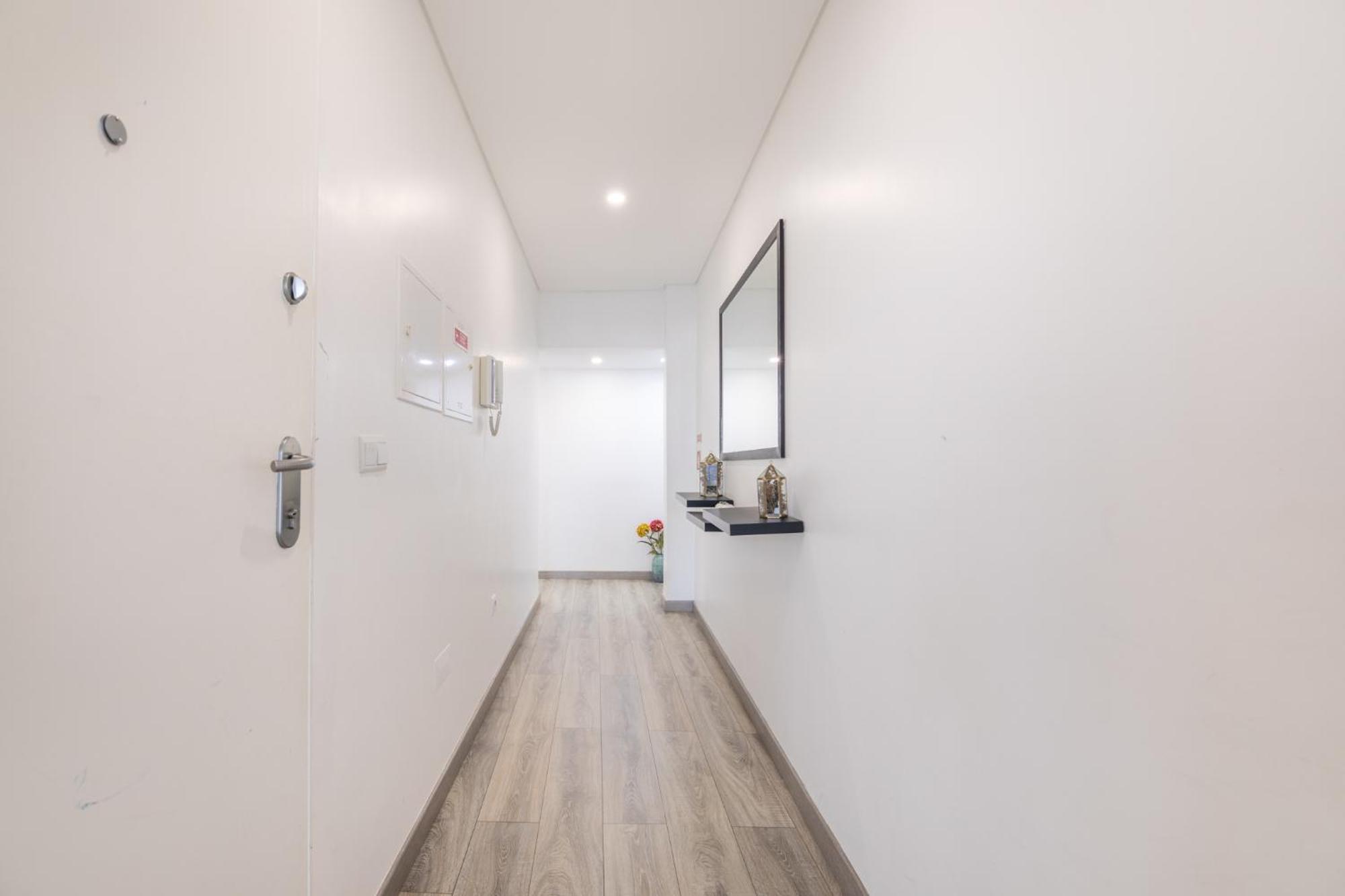 Deluxe Spacious Flats W Mezzanine By Host Wise Apartment ปอร์โต ห้อง รูปภาพ