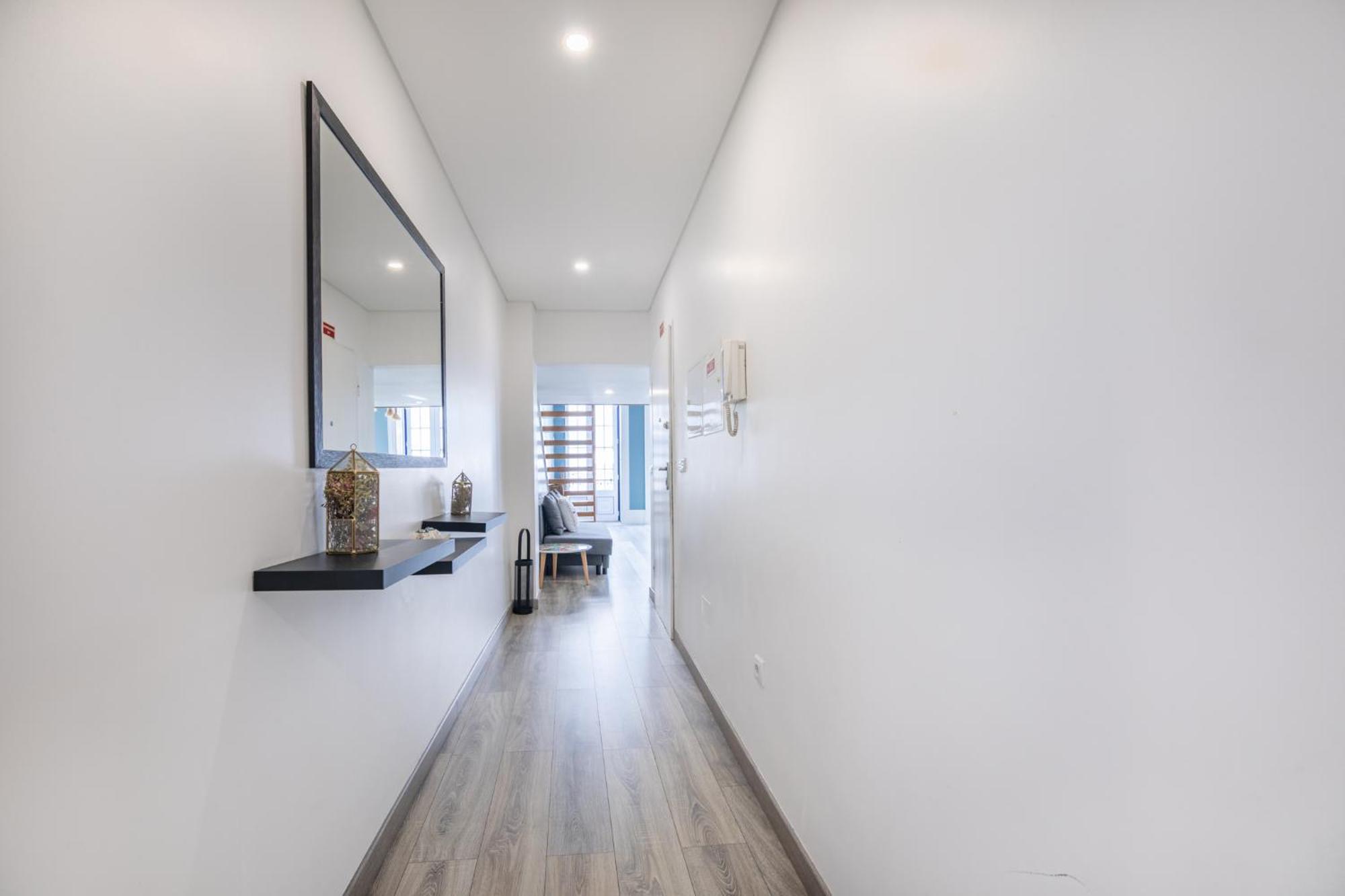 Deluxe Spacious Flats W Mezzanine By Host Wise Apartment ปอร์โต ห้อง รูปภาพ
