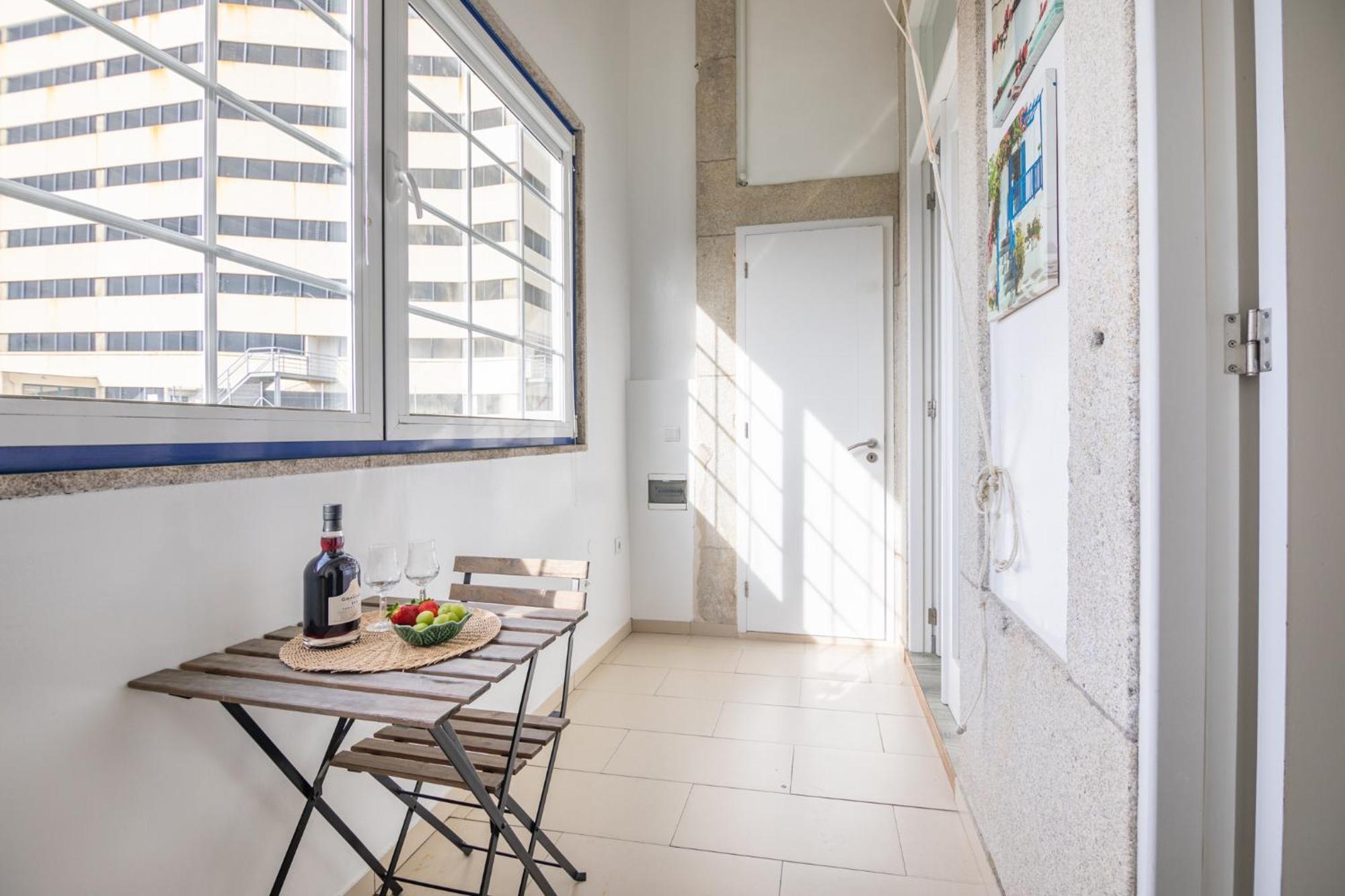 Deluxe Spacious Flats W Mezzanine By Host Wise Apartment ปอร์โต ห้อง รูปภาพ